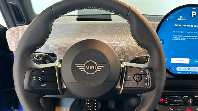 fotoG 11 del MINI MINI 3 Puertas Cooper SE 160 kW (218 CV) 218cv Eléctrico del 2025 en Madrid