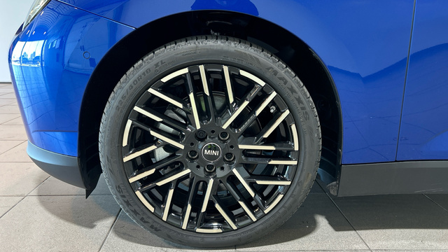fotoG 12 del MINI MINI 3 Puertas Cooper SE 160 kW (218 CV) 218cv Eléctrico del 2025 en Madrid