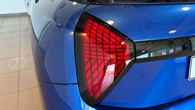 fotoG 14 del MINI MINI 3 Puertas Cooper SE 160 kW (218 CV) 218cv Eléctrico del 2025 en Madrid