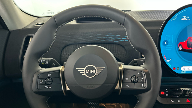 fotoG 11 del MINI MINI Countryman SE ALL4 230 kW (313 CV) 313cv Eléctrico del 2025 en Madrid