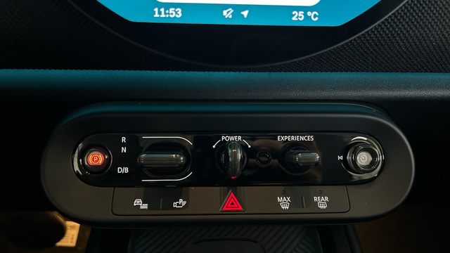 fotoG 13 del MINI MINI Countryman SE ALL4 230 kW (313 CV) 313cv Eléctrico del 2025 en Madrid