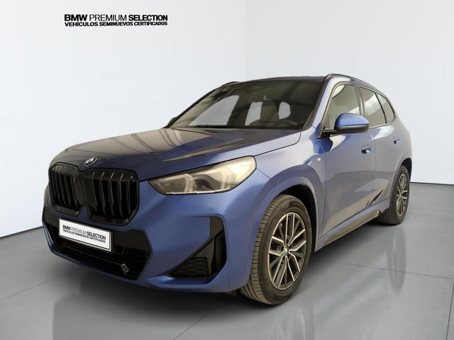 BMW X1 sDrive20i color Azul. Año 2024. 125KW(170CV). Gasolina. En concesionario Automotor Premium Velázquez - Málaga de Málaga