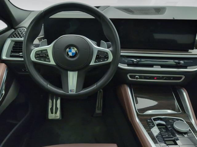 BMW X6 xDrive40d color Negro. Año 2024. 259KW(352CV). Diésel. En concesionario Automotor Premium Viso - Málaga de Málaga