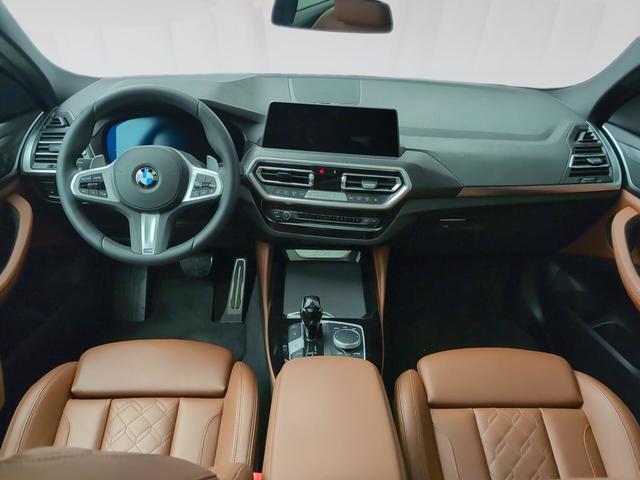 BMW X4 xDrive20d color Negro. Año 2024. 140KW(190CV). Diésel. En concesionario Automotor Premium Marbella - Málaga de Málaga