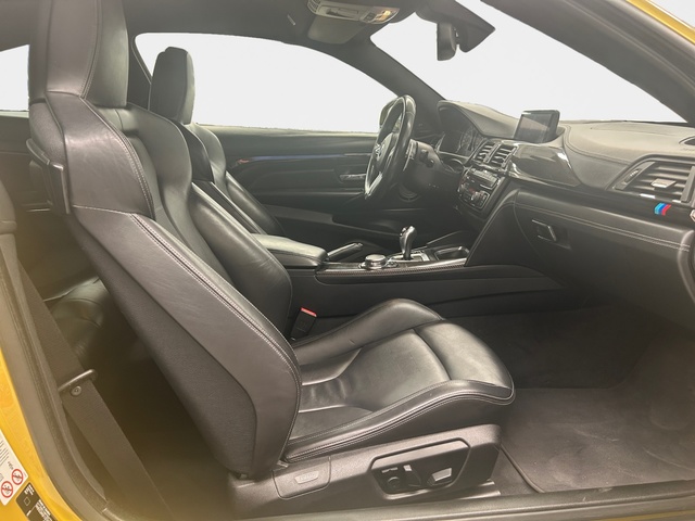BMW M M4 Coupe 317 kW (431 CV)