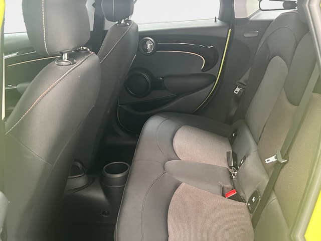 MINI MINI 5 Puertas Cooper 100 kW (136 CV)