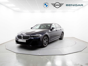 Fotos de BMW Serie 5 520d color Negro. Año 2021. 140KW(190CV). Diésel. En concesionario Móvil Begar Alicante de Alicante