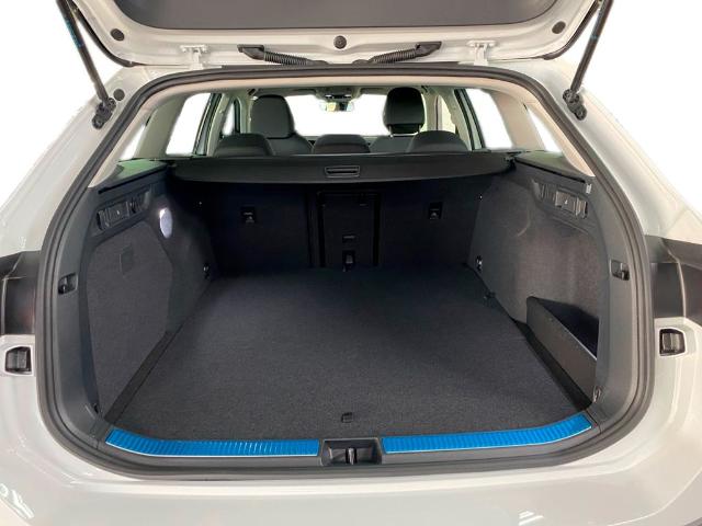 Volkswagen Passat Variant eHybrid PHEV 150 kW (204 CV) DSG
