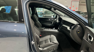 Volvo XC60 T6 Recharge Plus Dark AWD Auto 257 kW (350 CV) - 7 Volvo XC60 T6 Ocasión 257 KW (350CV) - 7