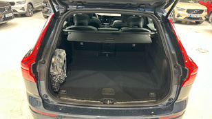 Volvo XC60 T6 Recharge Plus Dark AWD Auto 257 kW (350 CV) - 10 Volvo XC60 T6 Ocasión 257 KW (350CV) - 10