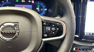Volvo XC60 T6 Recharge Plus Dark AWD Auto 257 kW (350 CV) - 42 Volvo XC60 T6 Ocasión 257 KW (350CV) - 42