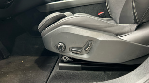 Volvo XC60 T6 Recharge Plus Dark AWD Auto 257 kW (350 CV) - 46 Volvo XC60 T6 Ocasión 257 KW (350CV) - 46