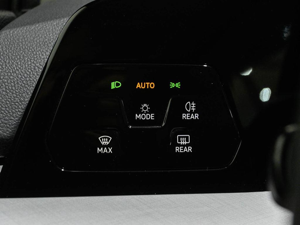 Volkswagen Golf 1.5 TSI 85 kW (116 CV) 11