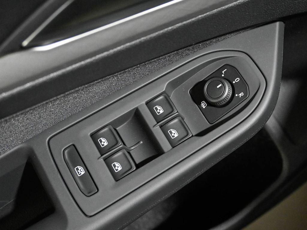 Volkswagen Golf 1.5 TSI 85 kW (116 CV) 12