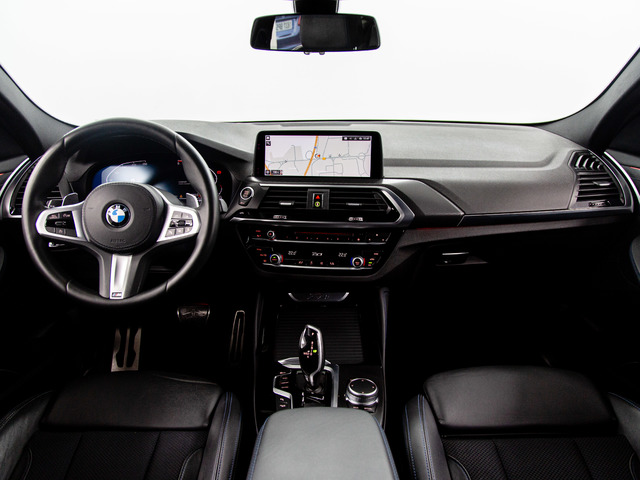 BMW X4 xDrive20d color Rojo. Año 2019. 140KW(190CV). Diésel. En concesionario Móvil Begar Alicante de Alicante
