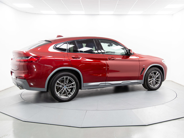 BMW X4 xDrive20d color Rojo. Año 2019. 140KW(190CV). Diésel. En concesionario Móvil Begar Alicante de Alicante