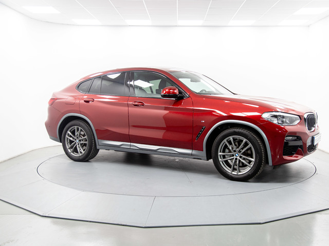 BMW X4 xDrive20d color Rojo. Año 2019. 140KW(190CV). Diésel. En concesionario Móvil Begar Alicante de Alicante