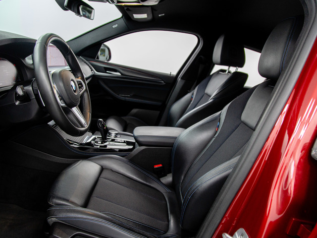 BMW X4 xDrive20d color Rojo. Año 2019. 140KW(190CV). Diésel. En concesionario Móvil Begar Alicante de Alicante
