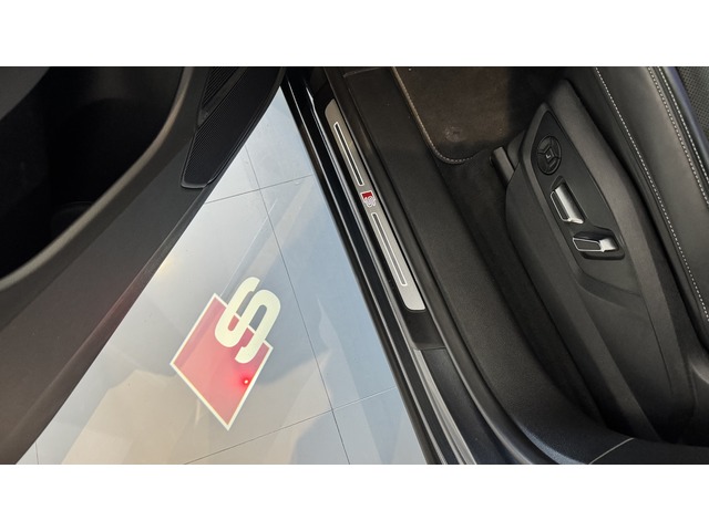 Audi Q8 Black line 50 TDI quattro 210 kW (286 CV) tiptronic