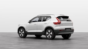 Volvo XC40 B3 G Core Auto 120 kW (163 CV) - 2 Volvo XC40 B3 G Seminuevo 120 KW (163CV) - 2