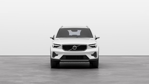 Volvo XC40 B3 G Core Auto 120 kW (163 CV) - 4 Volvo XC40 B3 G Seminuevo 120 KW (163CV) - 4