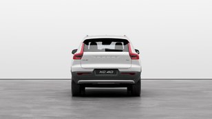 Volvo XC40 B4 G Core Auto 145 kW (197 CV) - 3 Volvo XC40 B4 G Seminuevo 145 KW (197CV) - 3