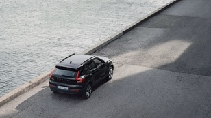 Volvo XC40 B3 G Plus Dark Auto 120 kW (163 CV) - 8 Volvo XC40 B3 G Seminuevo 120 KW (163CV) - 8