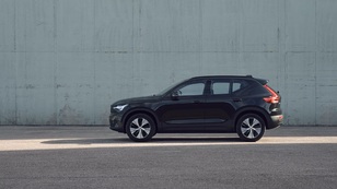 Volvo XC40 B3 G Plus Dark Auto 120 kW (163 CV) - 7 Volvo XC40 B3 G Seminuevo 120 KW (163CV) - 7