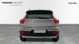 Volvo XC40 B3 G Core Auto 120 kW (163 CV) - 3 Volvo XC40 B3 G Seminuevo 120 KW (163CV) - 3