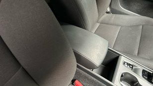 Volvo XC40 B3 G Core Auto 120 kW (163 CV) - 23 Volvo XC40 B3 G Seminuevo 120 KW (163CV) - 23