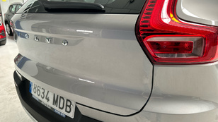 Volvo XC40 B3 G Core Auto 120 kW (163 CV) - 24 Volvo XC40 B3 G Seminuevo 120 KW (163CV) - 24