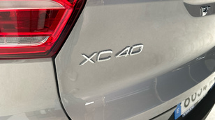 Volvo XC40 B3 G Core Auto 120 kW (163 CV) - 30 Volvo XC40 B3 G Seminuevo 120 KW (163CV) - 30
