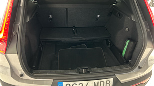 Volvo XC40 B3 G Core Auto 120 kW (163 CV) - 40 Volvo XC40 B3 G Seminuevo 120 KW (163CV) - 40