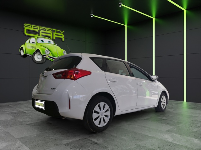 Toyota Auris 90D Business 66 kW (90 CV)