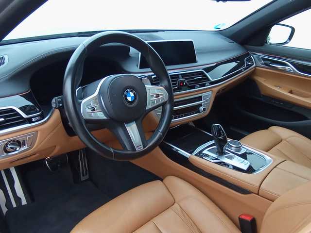 BMW Serie 7 730d color Negro. Año 2021. 210KW(286CV). Diésel. En concesionario Augusta Aragon S.A. de Zaragoza