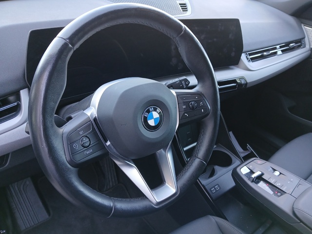BMW X1 sDrive20i color Azul. Año 2023. 125KW(170CV). Gasolina. En concesionario ALZIRA Automoviles Fersan, S.A. de Valencia