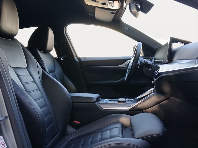 BMW Serie 4 420d Gran Coupe color Gris. Año 2023. 140KW(190CV). Diésel. En concesionario GANDIA Automoviles Fersan, S.A. de Valencia