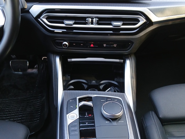 BMW Serie 4 420d Gran Coupe color Gris. Año 2023. 140KW(190CV). Diésel. En concesionario GANDIA Automoviles Fersan, S.A. de Valencia