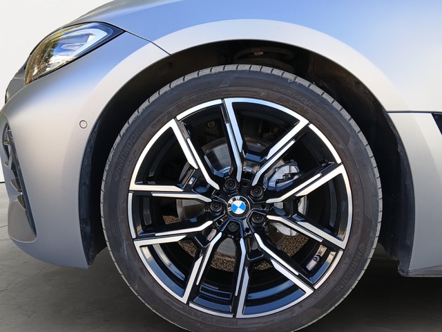 BMW Serie 4 420d Gran Coupe color Gris. Año 2023. 140KW(190CV). Diésel. En concesionario GANDIA Automoviles Fersan, S.A. de Valencia