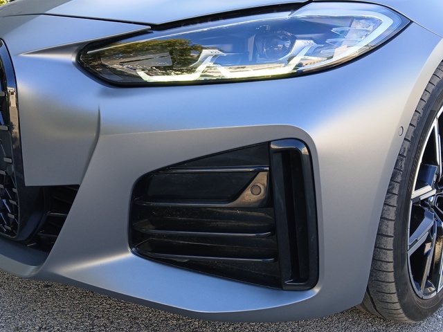 BMW Serie 4 420d Gran Coupe color Gris. Año 2023. 140KW(190CV). Diésel. En concesionario GANDIA Automoviles Fersan, S.A. de Valencia