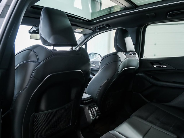 BMW Serie 2 218d Active Tourer color Negro. Año 2024. 110KW(150CV). Diésel. En concesionario Oliva Motor Tarragona de Tarragona