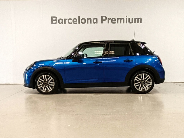 fotoG 1 del MINI MINI 5 Puertas Cooper C 115 kW (156 CV) 156cv Gasolina del 2025 en Barcelona