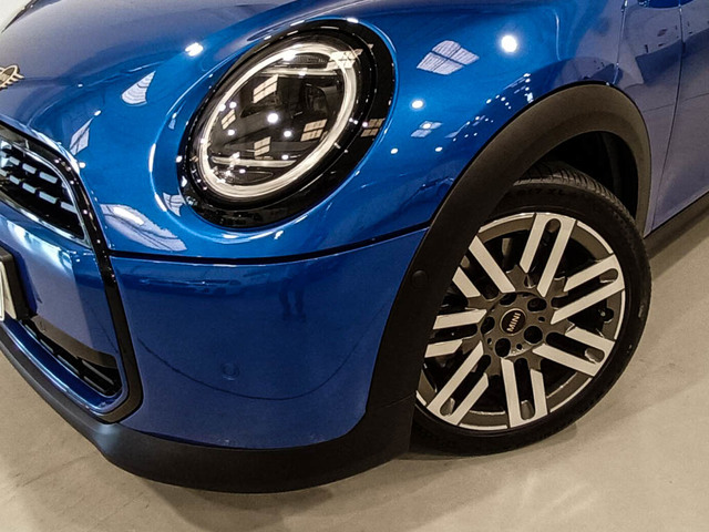 fotoG 5 del MINI MINI 5 Puertas Cooper C 115 kW (156 CV) 156cv Gasolina del 2025 en Barcelona