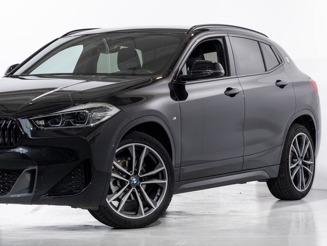 BMW X2 sDrive18d color Negro. Año 2021. 110KW(150CV). Diésel. En concesionario Oliva Motor Girona de Girona