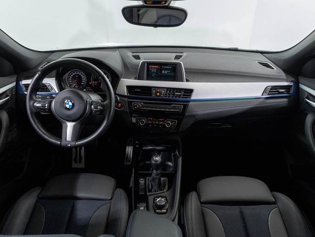 BMW X2 sDrive18d color Negro. Año 2021. 110KW(150CV). Diésel. En concesionario Oliva Motor Girona de Girona