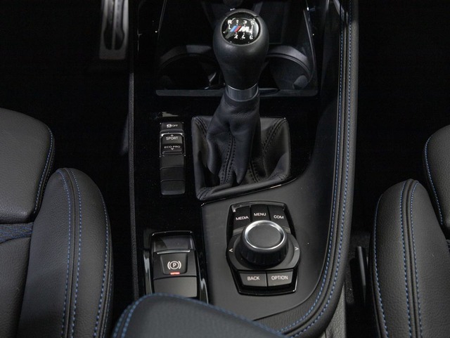 BMW X2 sDrive18d color Negro. Año 2021. 110KW(150CV). Diésel. En concesionario Oliva Motor Girona de Girona