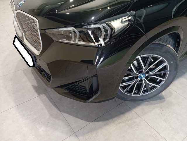BMW iX1 eDrive20 color Negro. Año 2025. 150KW(204CV). Eléctrico. En concesionario Motri Motor Jaén de Jaén