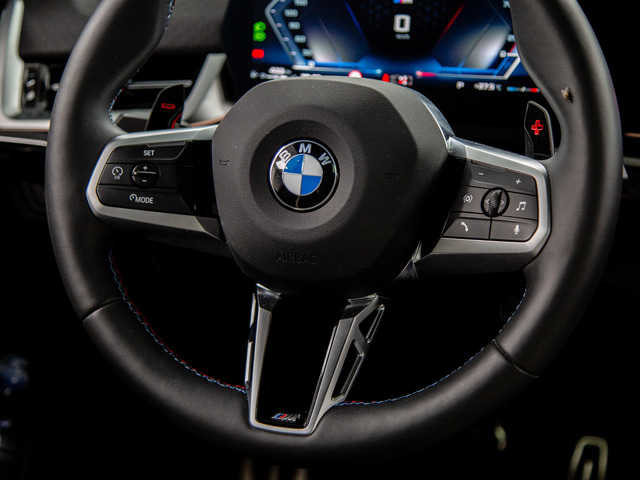 BMW X2 M35i color Verde. Año 2024. 221KW(300CV). Gasolina. En concesionario Móvil Begar Alicante de Alicante