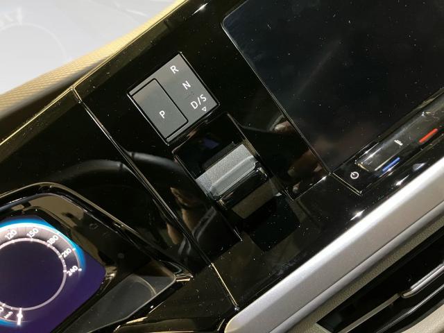Volkswagen Multivan Life Batalla Corta 1.5 eHybrid 4Motion 180 kW (245 CV) DSG