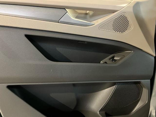 Volkswagen Multivan Life Batalla Corta 1.5 eHybrid 4Motion 180 kW (245 CV) DSG